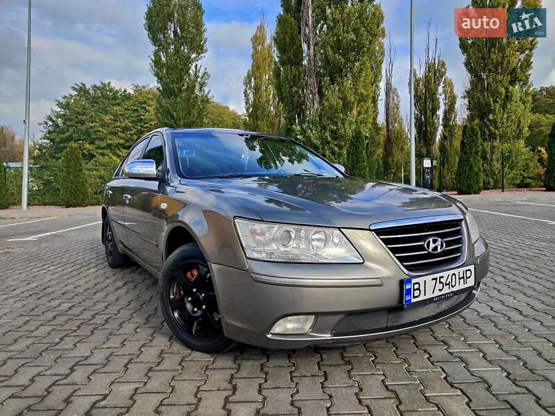 Седан Hyundai Sonata 2008 в Кременчуге Седан Hyundai Sonata 2008 в Кременчуге