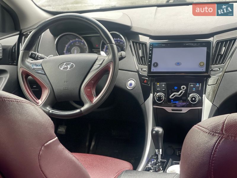 Седан Hyundai Sonata 2012 в Киеве