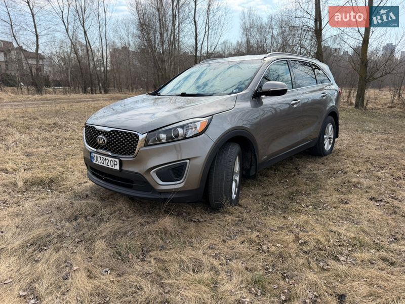 Внедорожник / Кроссовер Kia Sorento 2015 в Киеве