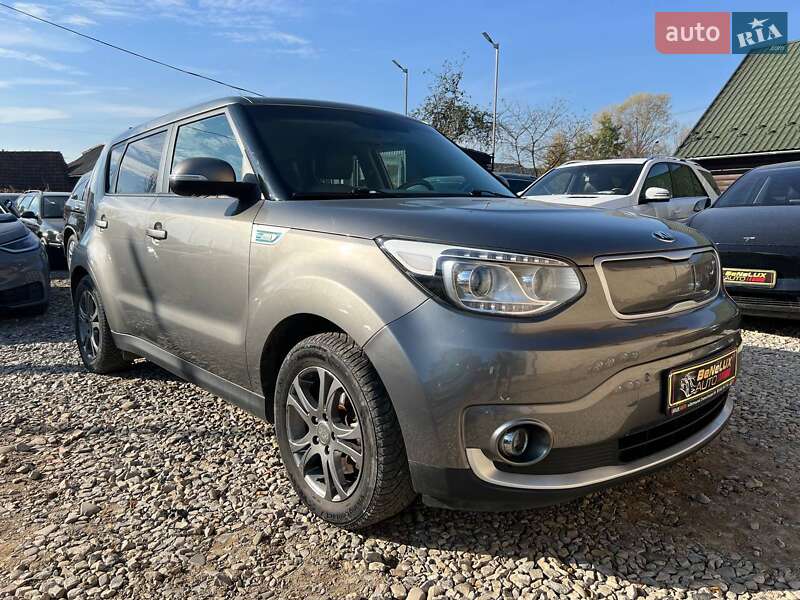 Внедорожник / Кроссовер Kia Soul EV 2015 в Коломые Внедорожник / Кроссовер Kia Soul EV 2015 в Коломые