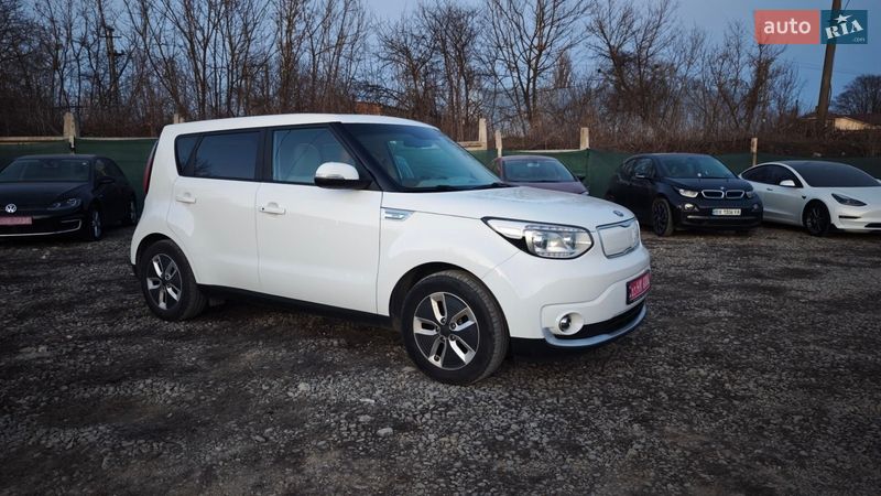 Позашляховик / Кросовер Kia Soul EV 2018 в Кам'янець-Подільському Позашляховик / Кросовер Kia Soul EV 2018 в Кам'янець-Подільському
