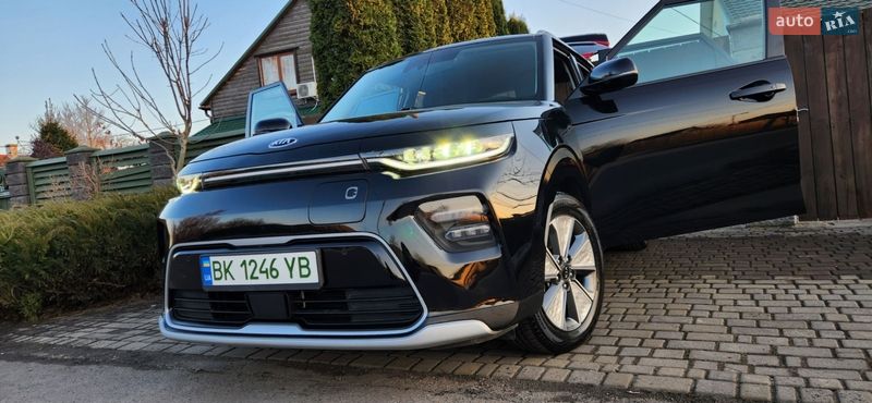 Внедорожник / Кроссовер Kia Soul EV 2019 в Ровно