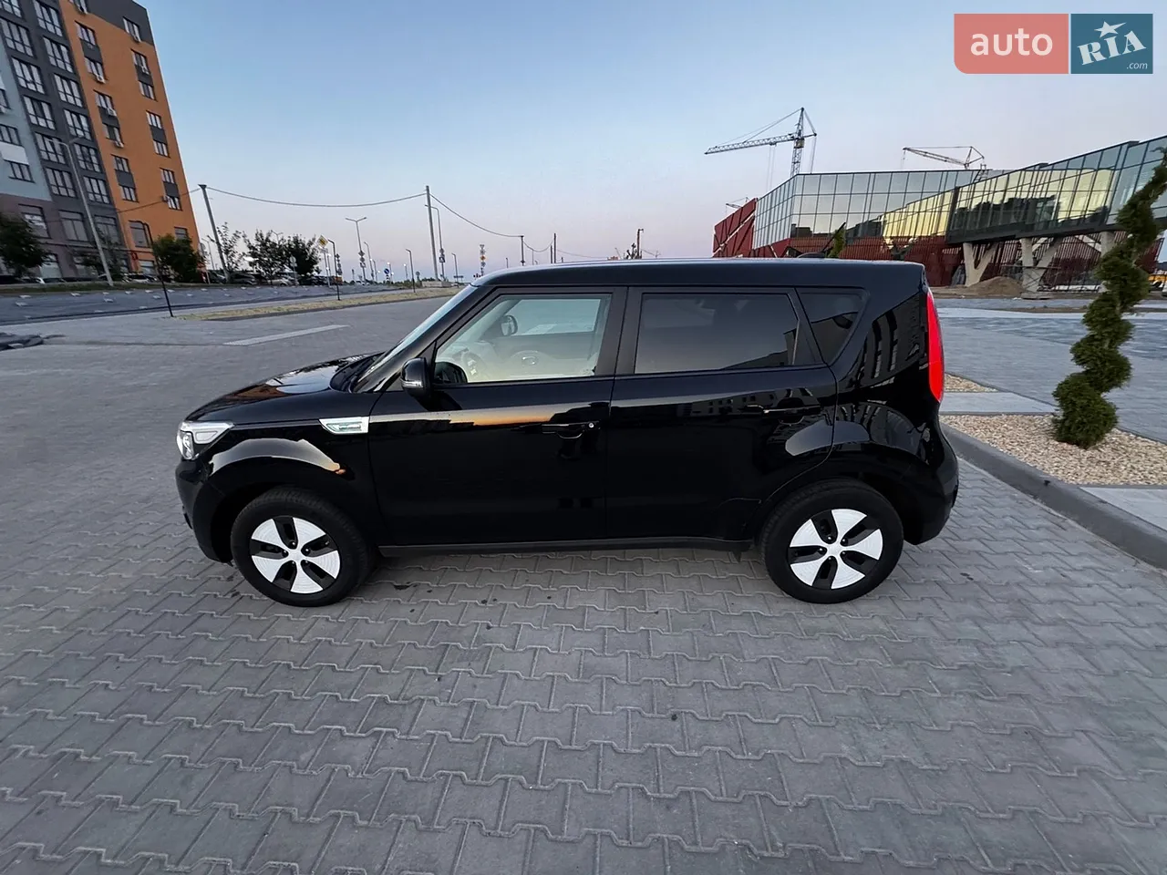 Kia Soul Ev 2017 photo 4