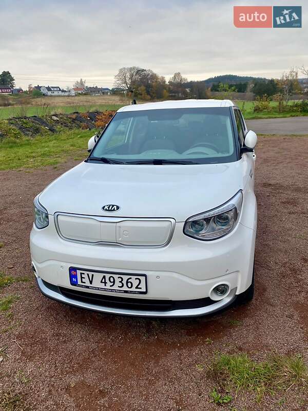 Внедорожник / Кроссовер Kia Soul 2019 в Киеве
