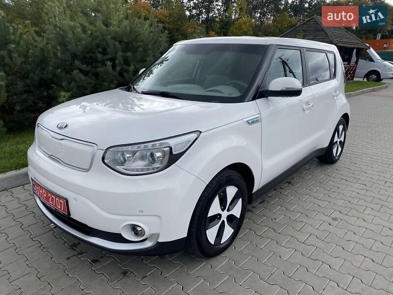 Внедорожник / Кроссовер Kia Soul 2016 в Луцке