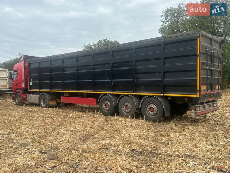Зерновоз - напівпричіп Schwarzmuller SPA-3E 2008 в Вінниці