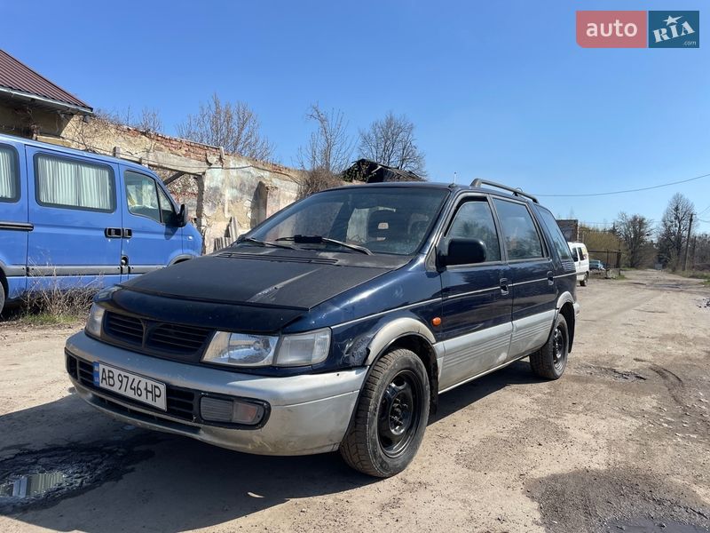 Минивэн Mitsubishi Space Wagon 1996 в Тульчине