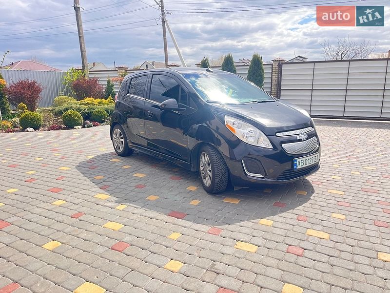 Хэтчбек Chevrolet Spark 2014 в Виннице