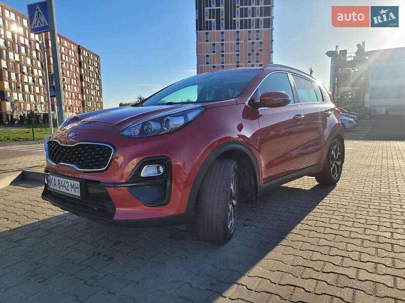 Внедорожник / Кроссовер Kia Sportage 2019 в Крюковщине