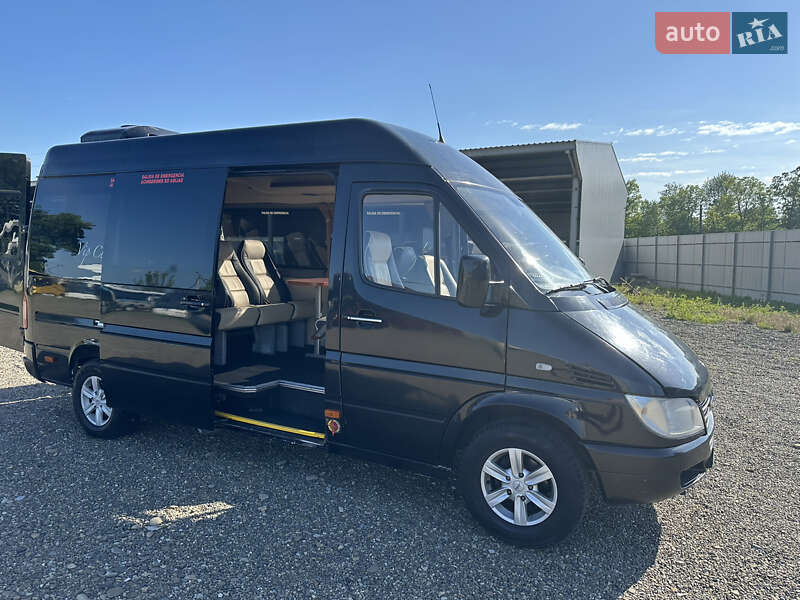 Мікроавтобус Mercedes-Benz Sprinter 2004 в Чернівцях Мікроавтобус Mercedes-Benz Sprinter 2004 в Чернівцях