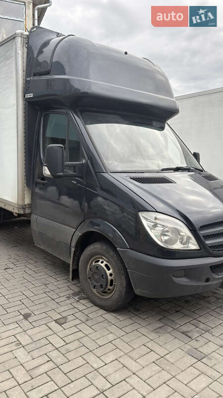 Грузовой фургон Mercedes-Benz Sprinter 2009 в Тячеве