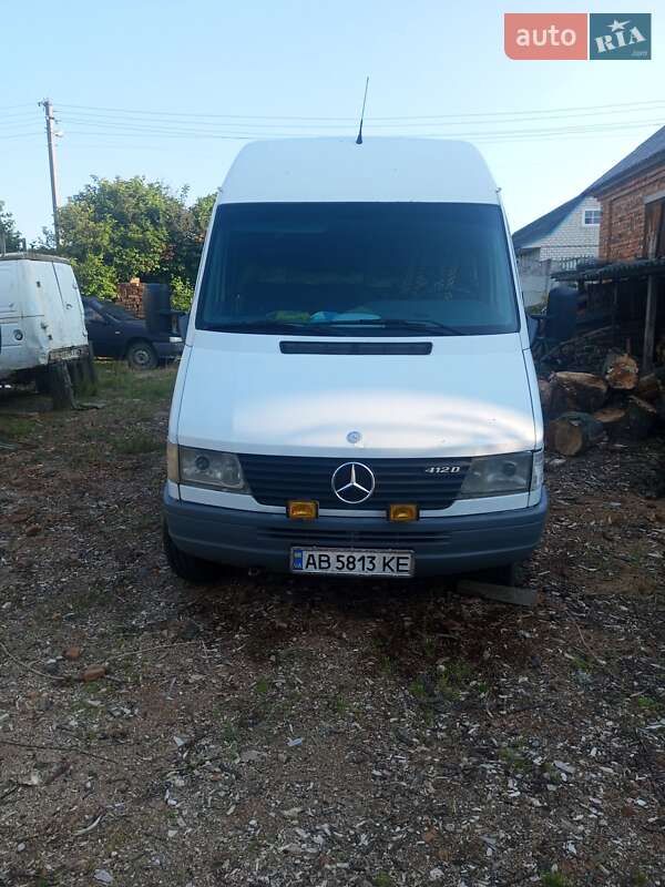 Грузовой фургон Mercedes-Benz Sprinter 1998 в Жмеринке Грузовой фургон Mercedes-Benz Sprinter 1998 в Жмеринке
