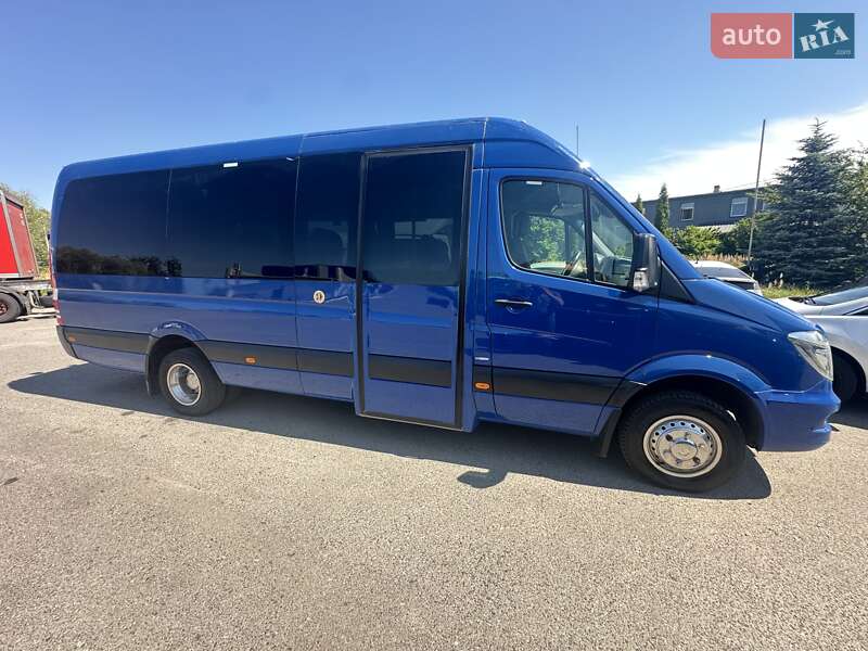 Туристический / Междугородний автобус Mercedes-Benz Sprinter 2016 в Ровно