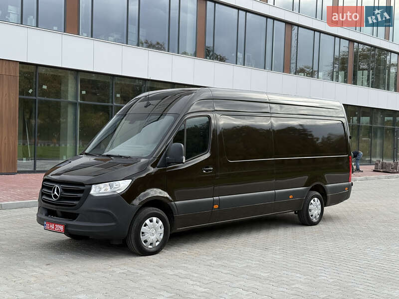 Грузовой фургон Mercedes-Benz Sprinter 2022 в Ровно