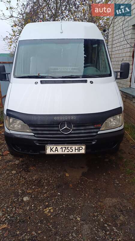Микроавтобус Mercedes-Benz Sprinter 2003 в Киеве Микроавтобус Mercedes-Benz Sprinter 2003 в Киеве