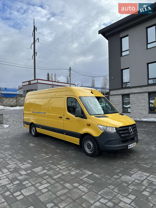 Вантажний фургон Mercedes-Benz Sprinter 2020 в Рівному
