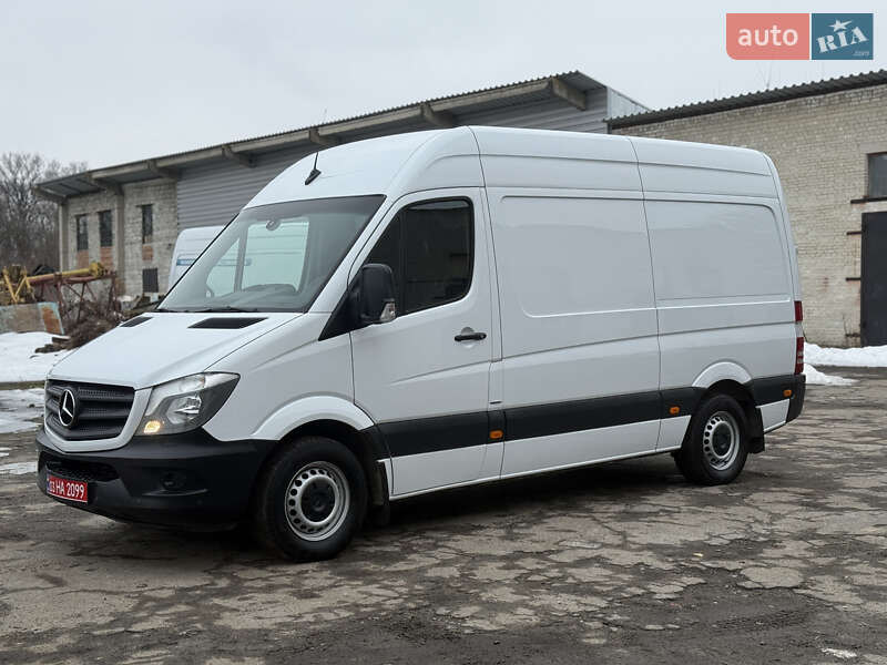 Грузовой фургон Mercedes-Benz Sprinter 2018 в Ровно Грузовой фургон Mercedes-Benz Sprinter 2018 в Ровно