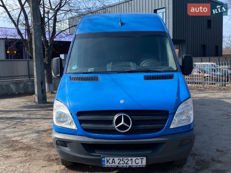 Грузовой фургон Mercedes-Benz Sprinter 2012 в Киеве