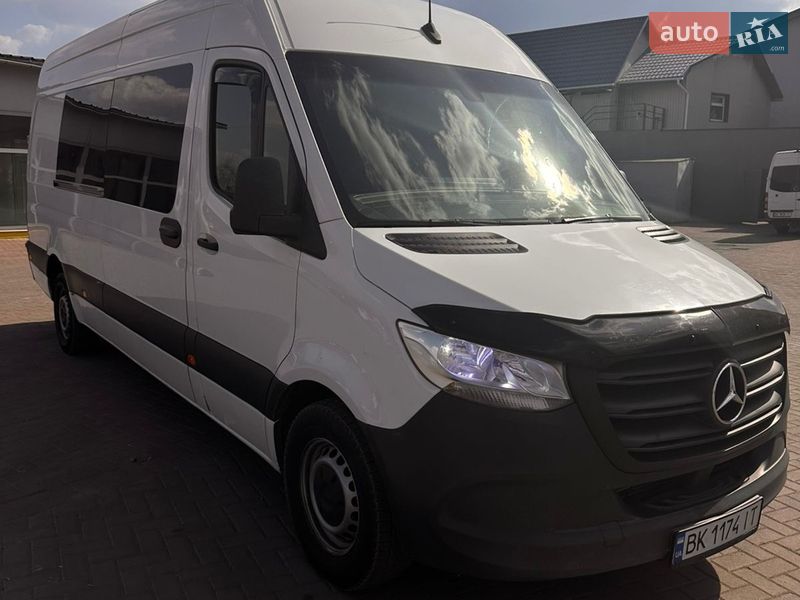 Грузопассажирский фургон Mercedes-Benz Sprinter 2019 в Ровно Грузопассажирский фургон Mercedes-Benz Sprinter 2019 в Ровно