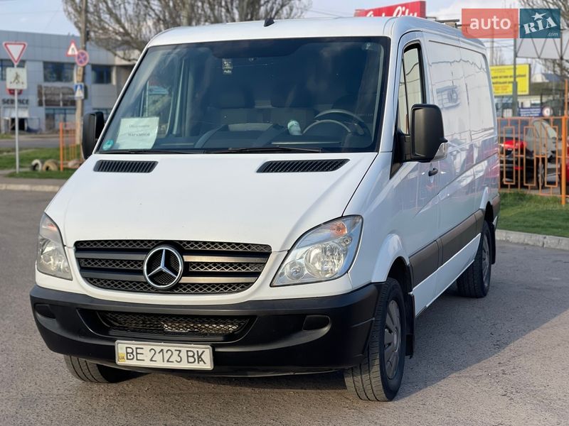 Вантажний фургон Mercedes-Benz Sprinter 2011 в Миколаєві