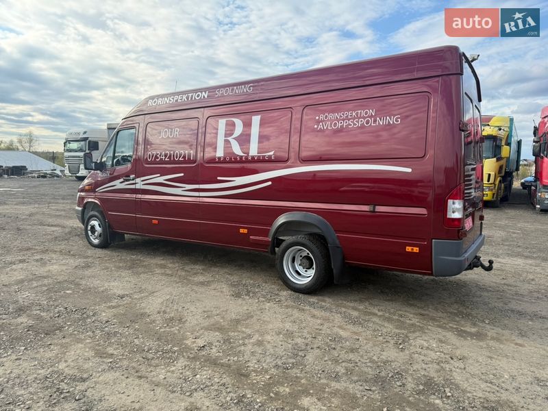 Грузовой фургон Mercedes-Benz Sprinter 2002 в Луцке