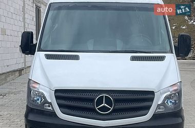 Микроавтобус Mercedes-Benz Sprinter 2015 в Межгорье Микроавтобус Mercedes-Benz Sprinter 2015 в Межгорье