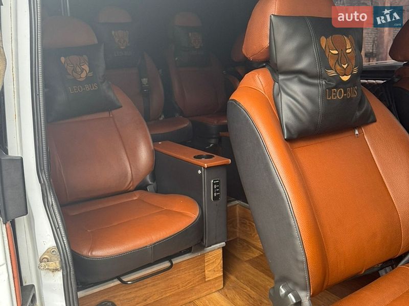 Микроавтобус Mercedes-Benz Sprinter 2004 в Черкассах Микроавтобус Mercedes-Benz Sprinter 2004 в Черкассах