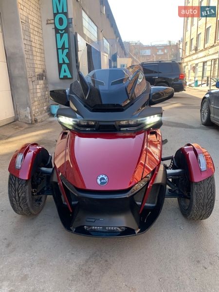 Трицикл BRP Spyder 2020 в Харькове Трицикл BRP Spyder 2020 в Харькове