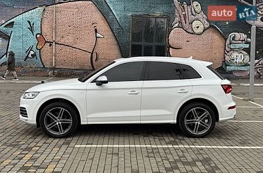 Позашляховик / Кросовер Audi SQ5 2018 в Луцьку
