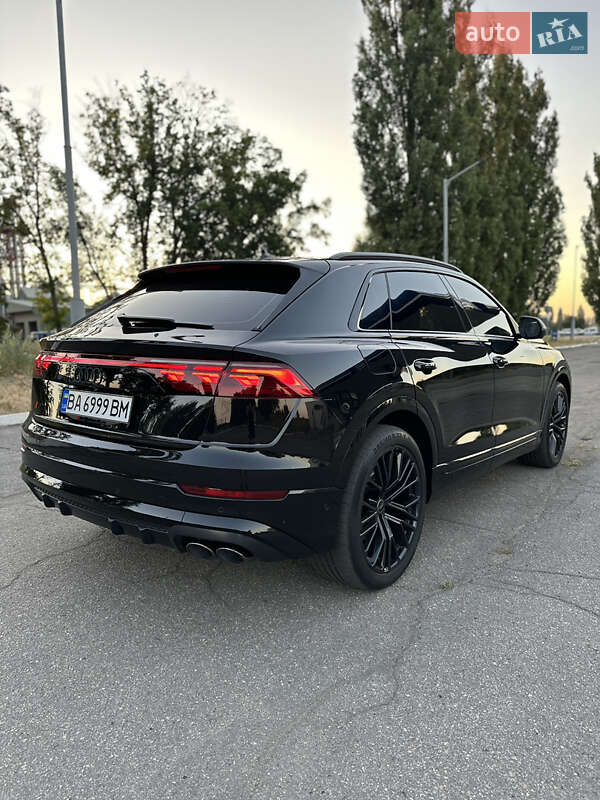 Внедорожник / Кроссовер Audi SQ8 2024 в Кропивницком