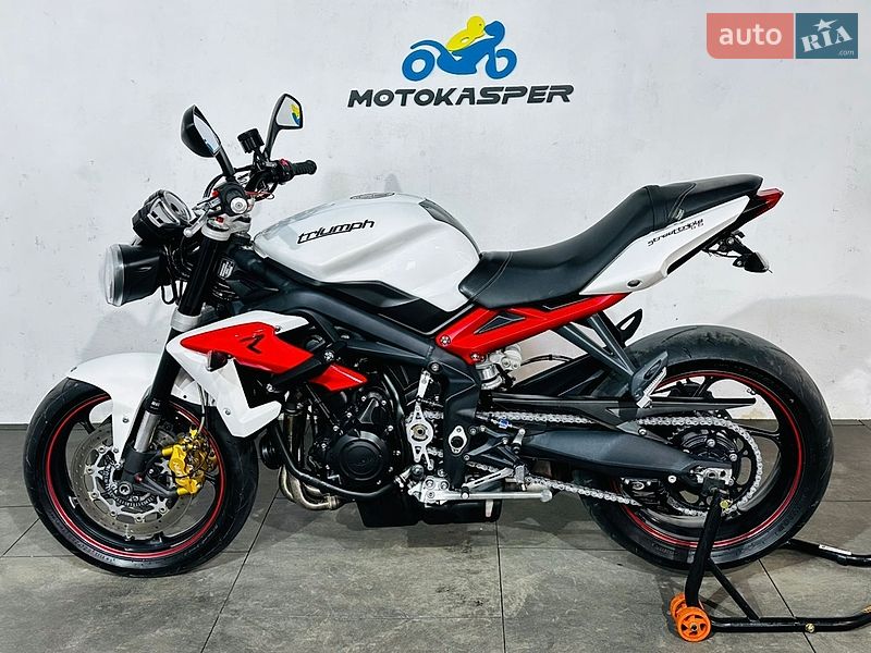 Мотоцикл Без обтекателей (Naked bike) Triumph Street Triple 675 2014 в Бердичеве