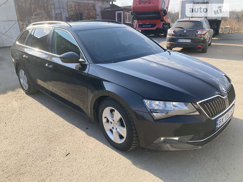 Универсал Skoda Superb 2015 в Красилове