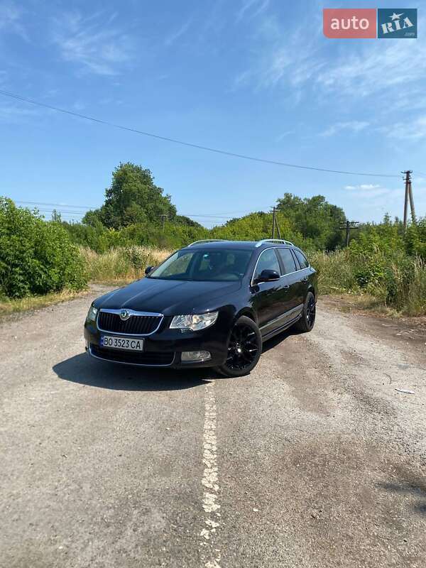Универсал Skoda Superb 2012 в Тернополе