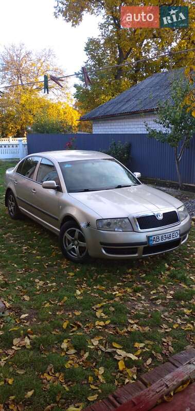 Лифтбек Skoda Superb 2005 в Бершади