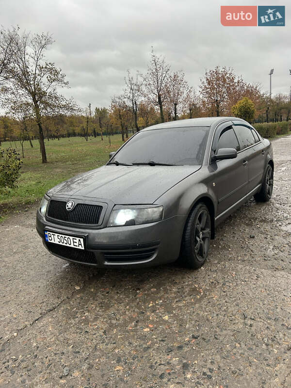 Лифтбек Skoda Superb 2002 в Кривом Роге Лифтбек Skoda Superb 2002 в Кривом Роге