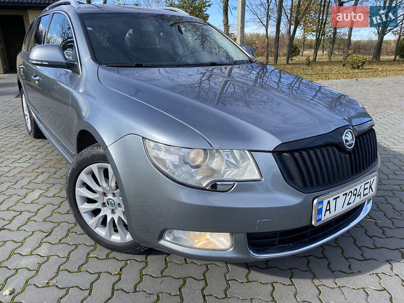 Універсал Skoda Superb 2013 в Івано-Франківську