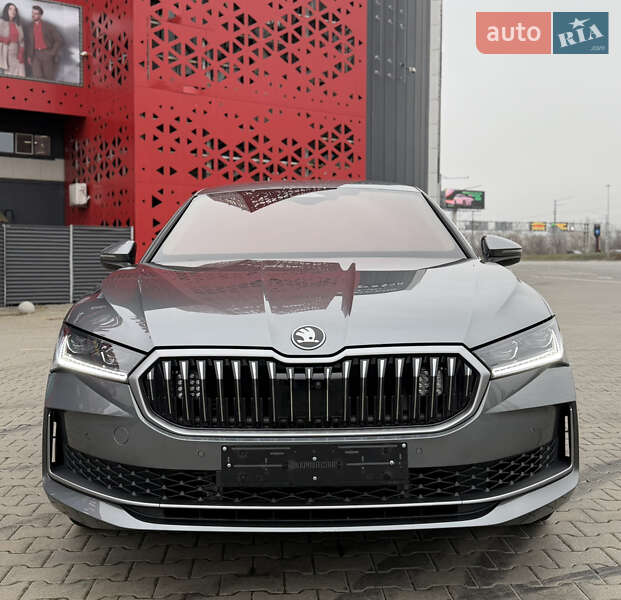 Лифтбек Skoda Superb 2025 в Киеве Лифтбек Skoda Superb 2025 в Киеве