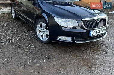 Ліфтбек Skoda Superb 2012 в Самборі