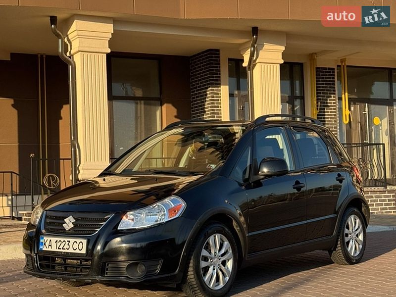 Позашляховик / Кросовер Suzuki SX4 2012 в Києві