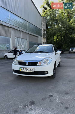Седан Renault Symbol 2010 в Киеве