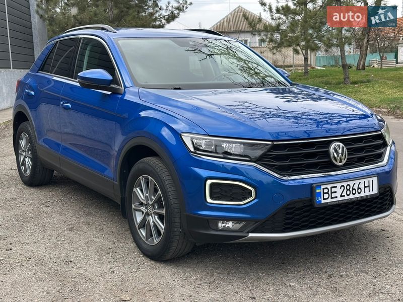 Внедорожник / Кроссовер Volkswagen T-Roc 2019 в Николаеве