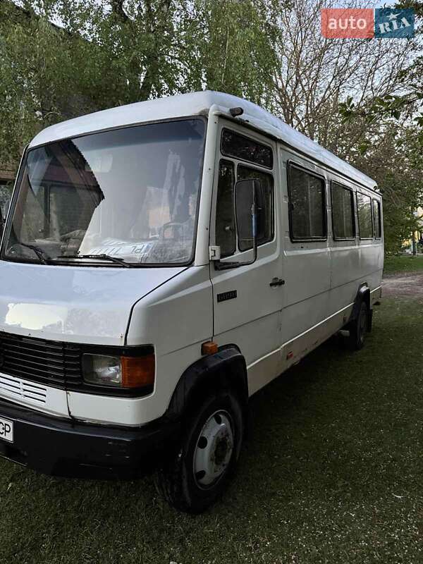 Пригородный автобус Mercedes-Benz T2 1994 в Дунаевцах