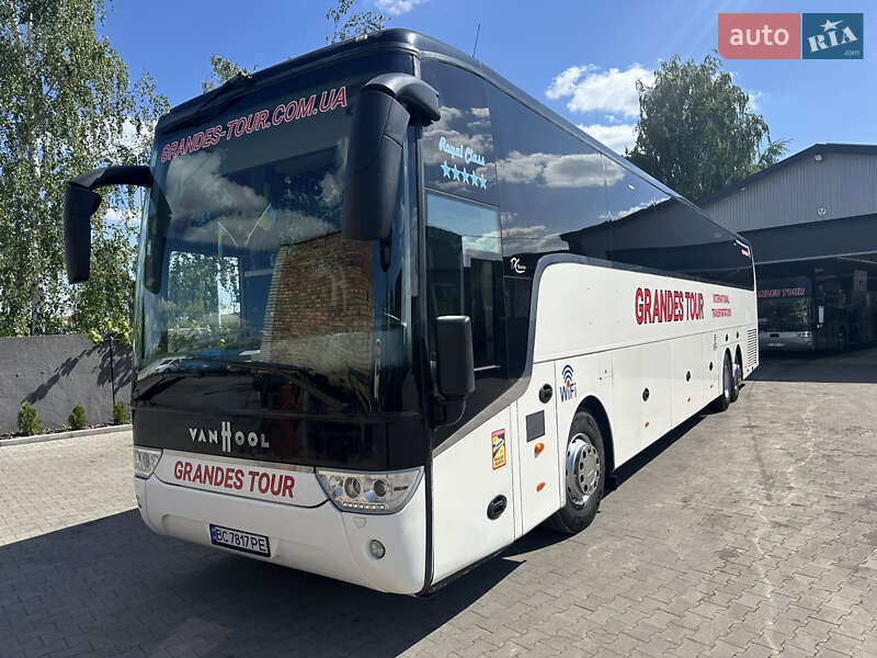 Туристический / Междугородний автобус Van Hool T918 2013 в Шептицькому