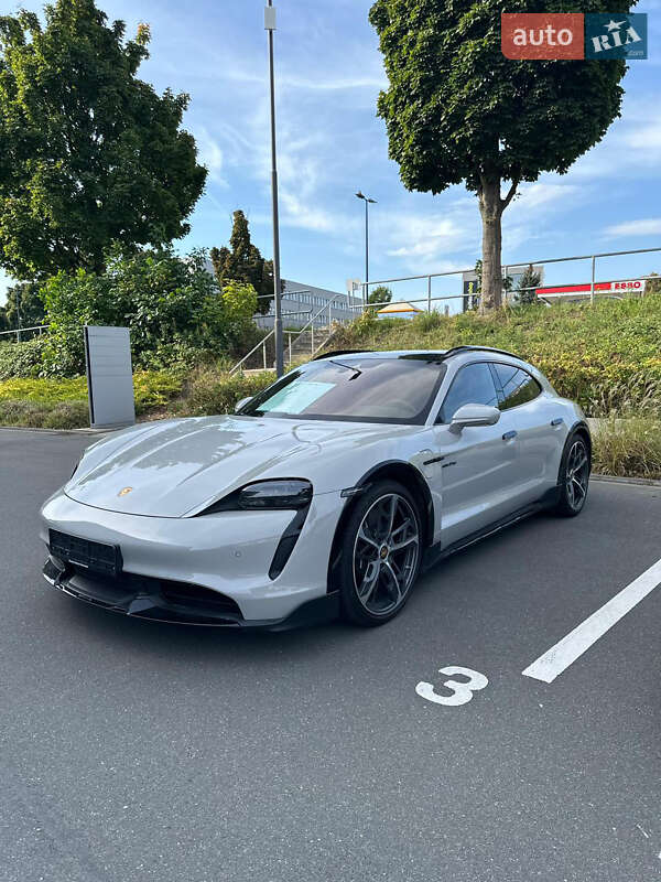 Универсал Porsche Taycan Cross Turismo 2023 в Киеве