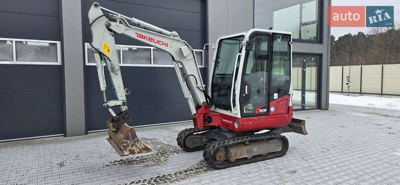 Миниэкскаватор Takeuchi TB 2018 в Луцке