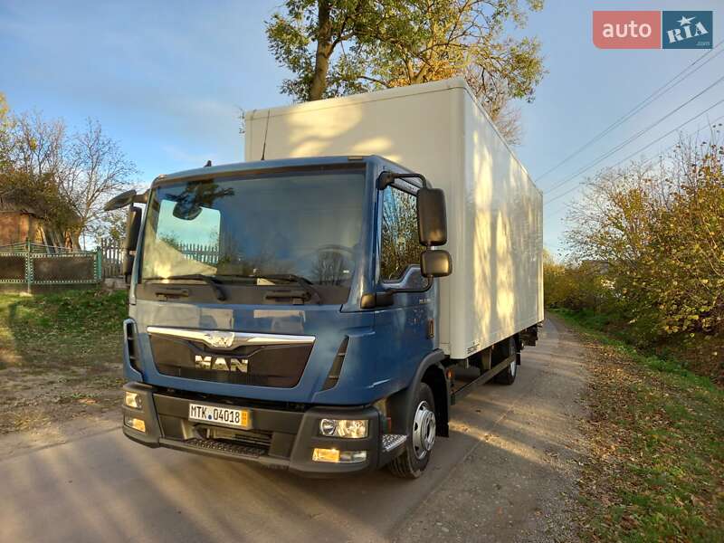 Грузовой фургон MAN TGL 2014 в Бучаче