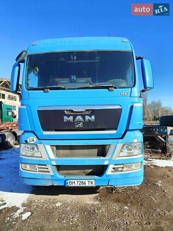 Контейнеровоз MAN TGX 2011 в Одесі Контейнеровоз MAN TGX 2011 в Одесі