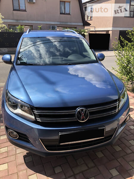 Внедорожник / Кроссовер Volkswagen Tiguan 2012 в Одессе Внедорожник / Кроссовер Volkswagen Tiguan 2012 в Одессе