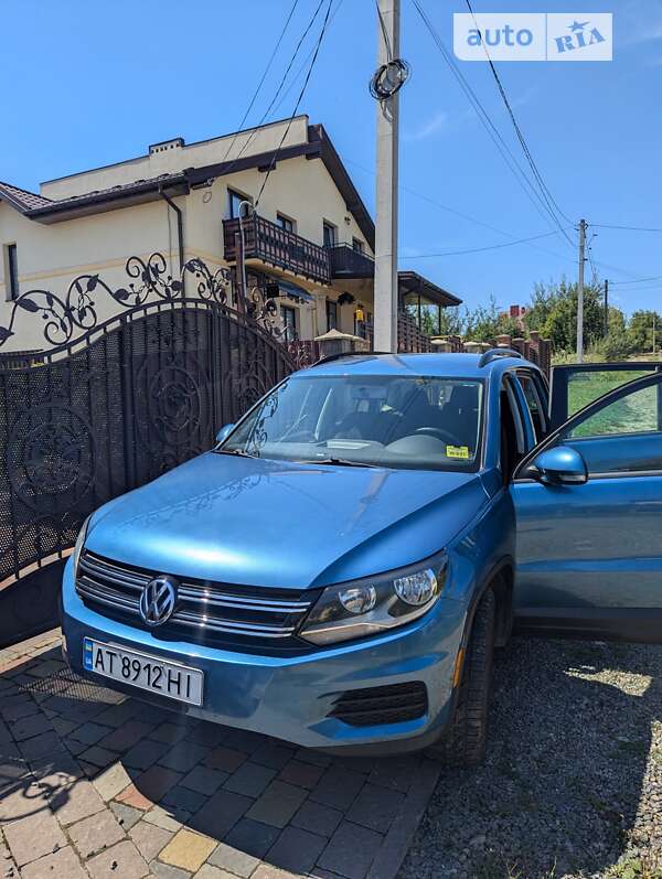 Внедорожник / Кроссовер Volkswagen Tiguan 2017 в Ивано-Франковске