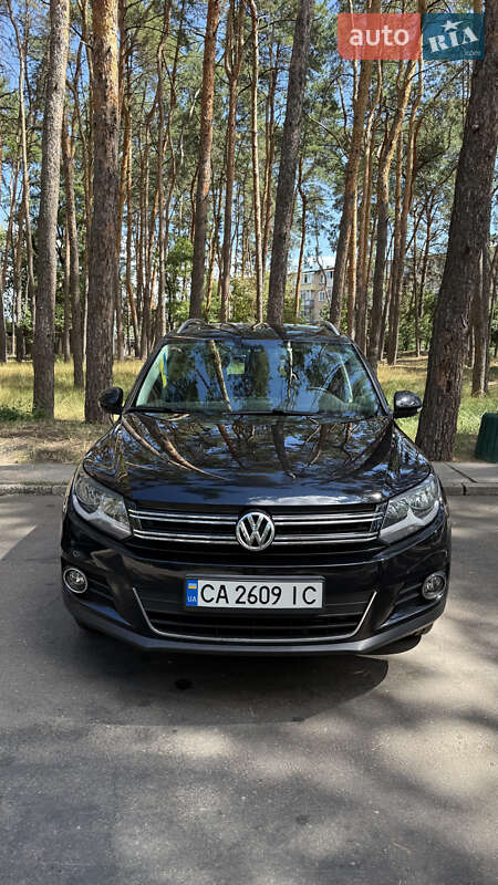 Внедорожник / Кроссовер Volkswagen Tiguan 2013 в Черкассах
